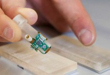 Primero en el mundo: yema del dedo biónico permite amputado a sentir la textura